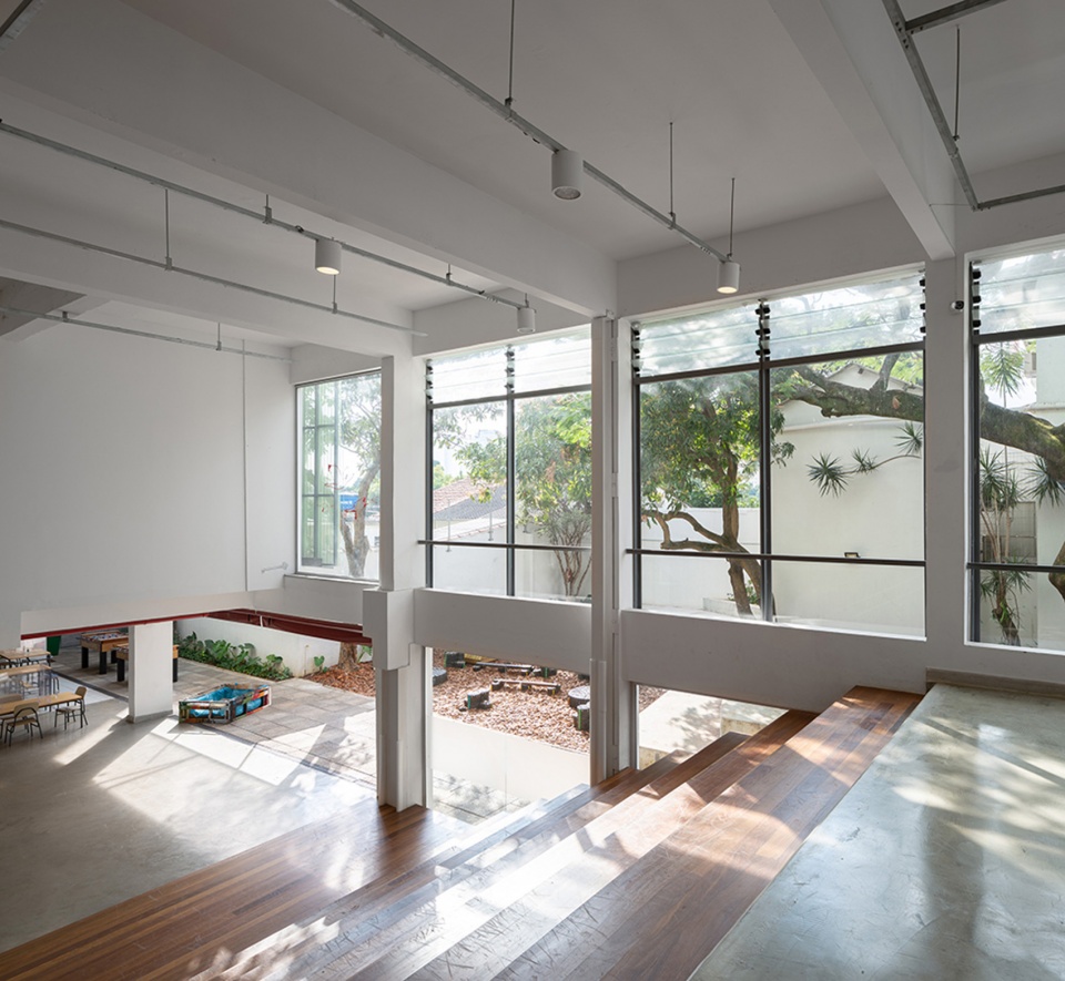 Camino School headquarters by Gusmao Otero Arquitetos Associados