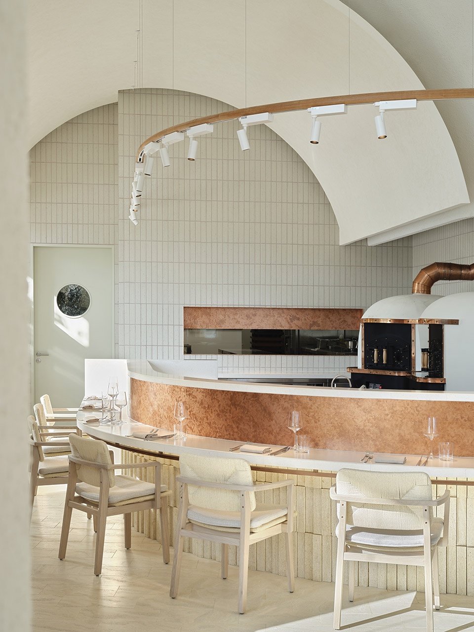 Pizzeria S red design