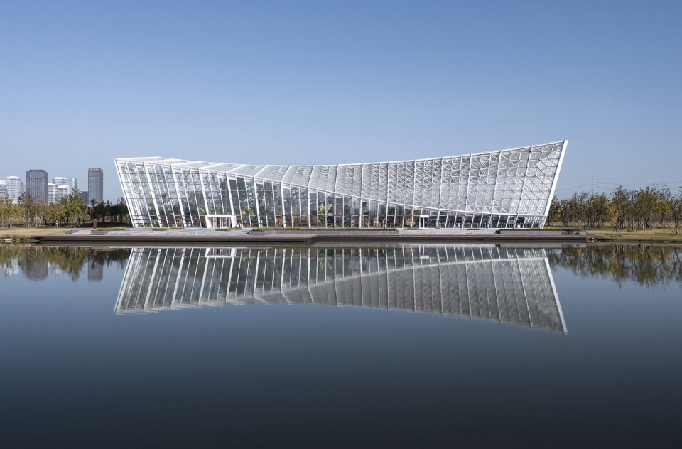 greenhouse of nantong botanical garden by gen architects