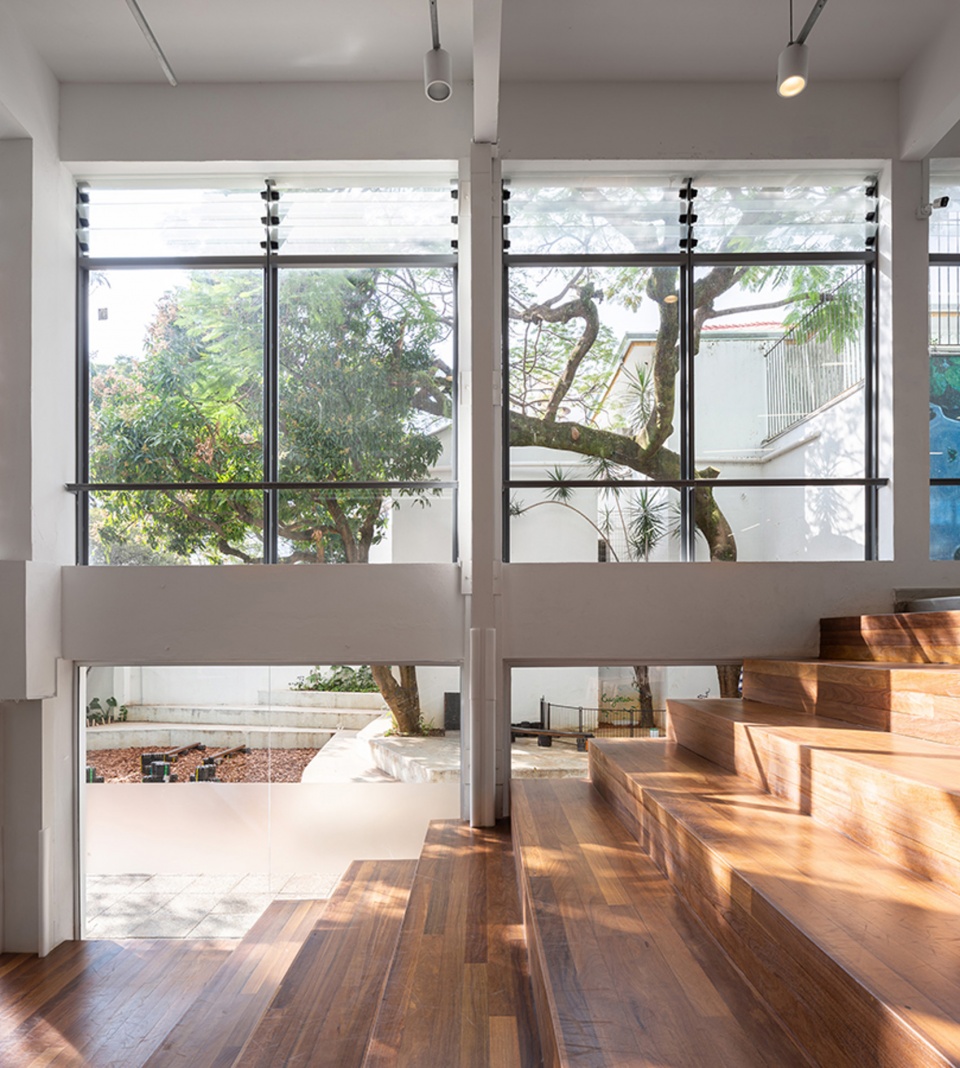 Camino School headquarters by Gusmao Otero Arquitetos Associados