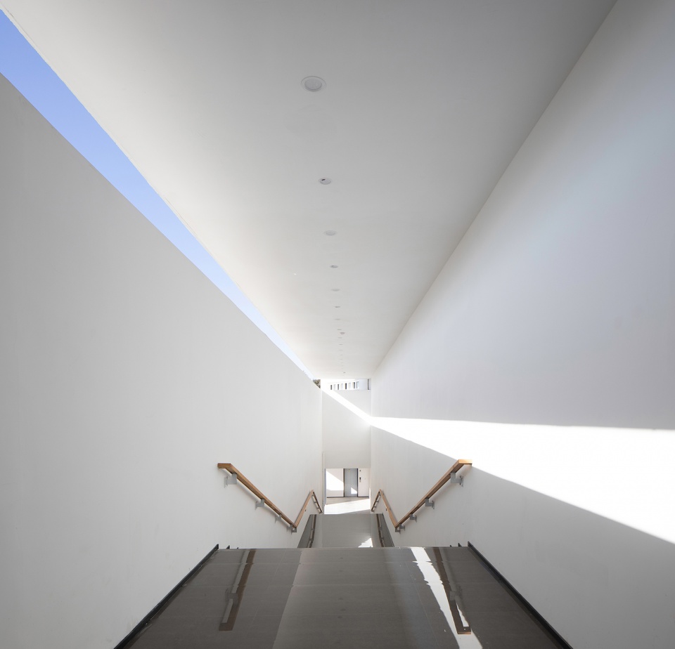 Huoshan County Mortuary China by Hefei University of Technology Design Institute Group Co Ltd