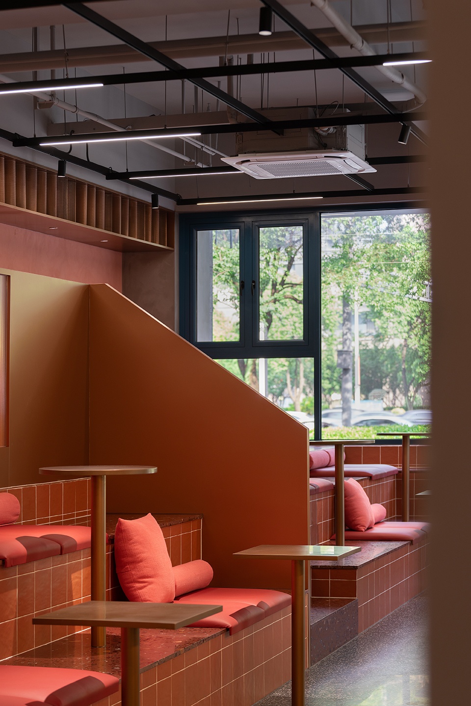 SENSES PLUS COFFEE China by DAGA Architects