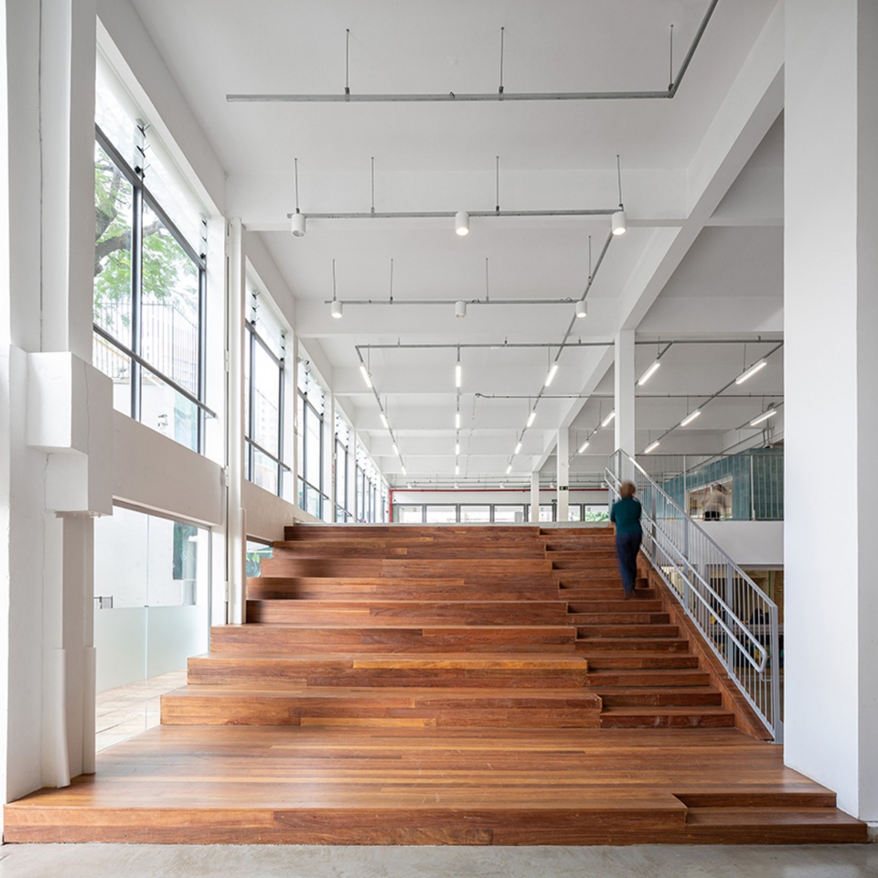 Camino School headquarters by Gusmao Otero Arquitetos Associados