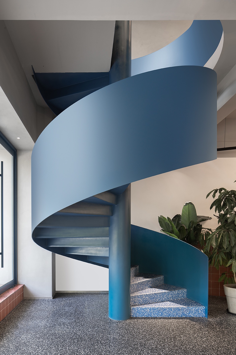 SENSES PLUS COFFEE China by DAGA Architects