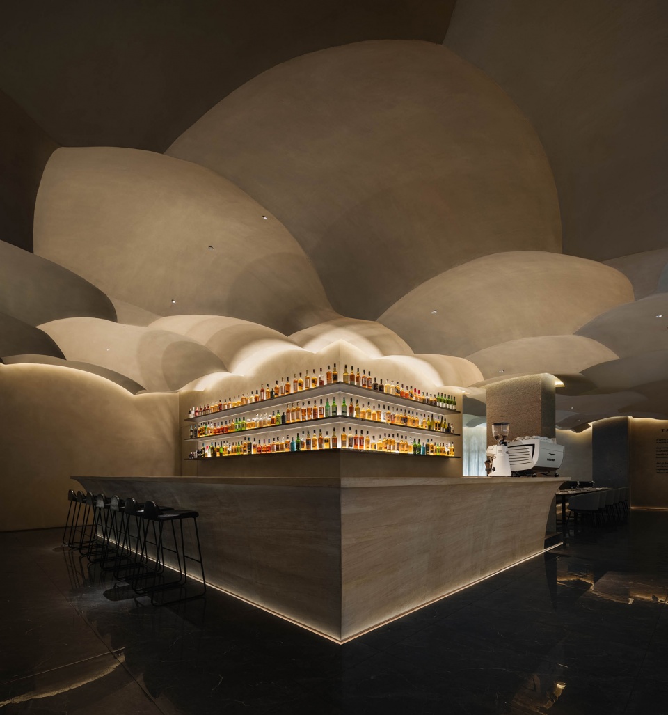 Tarentum Bar Restaurant China by MARS Studio