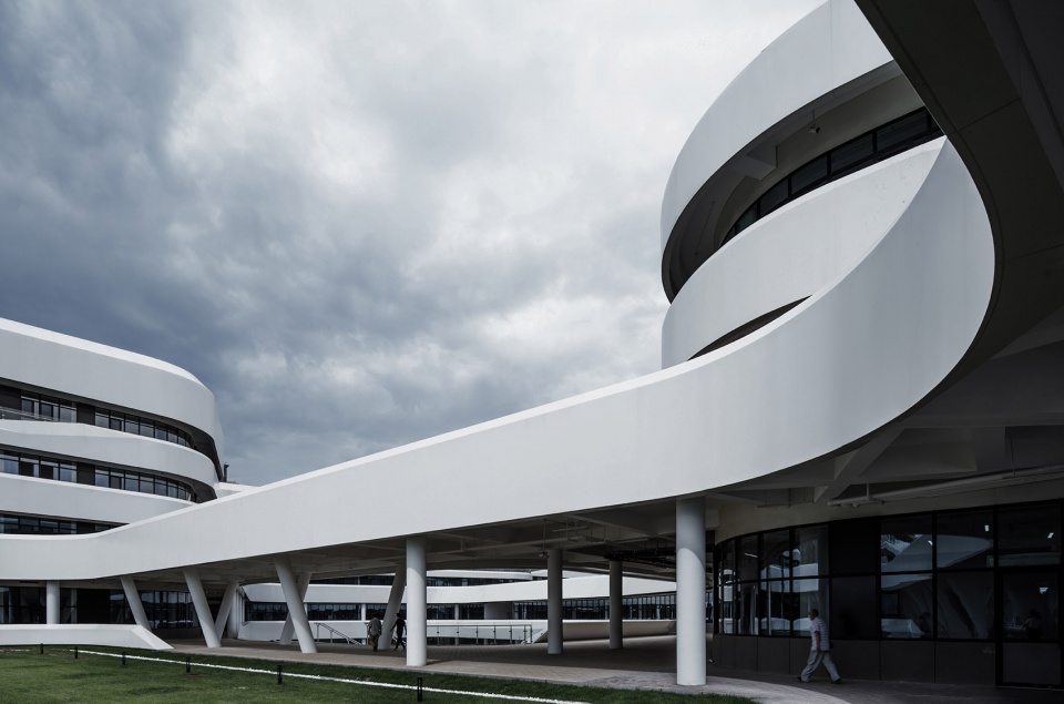 tsinghua university high school guanghua beijing institute of architectural design