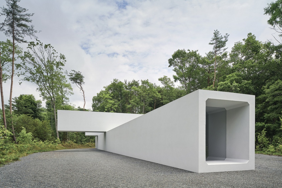 culvert guesthouse by nendo