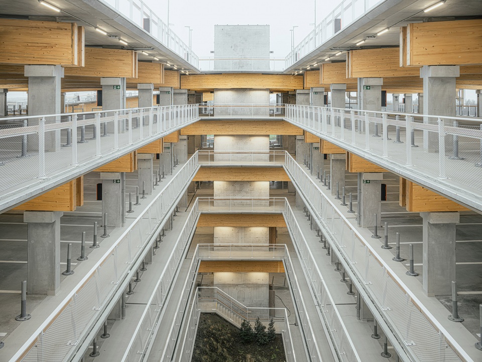 park ride antwerp by hub