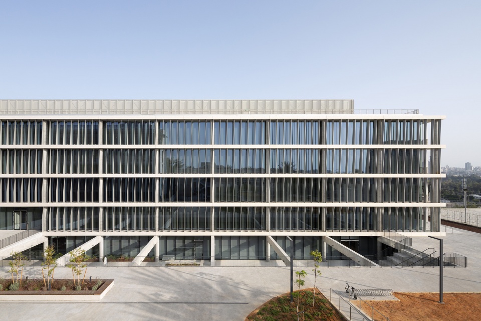 Faculty of Engineering TAU by PEZ Zarhy Architects