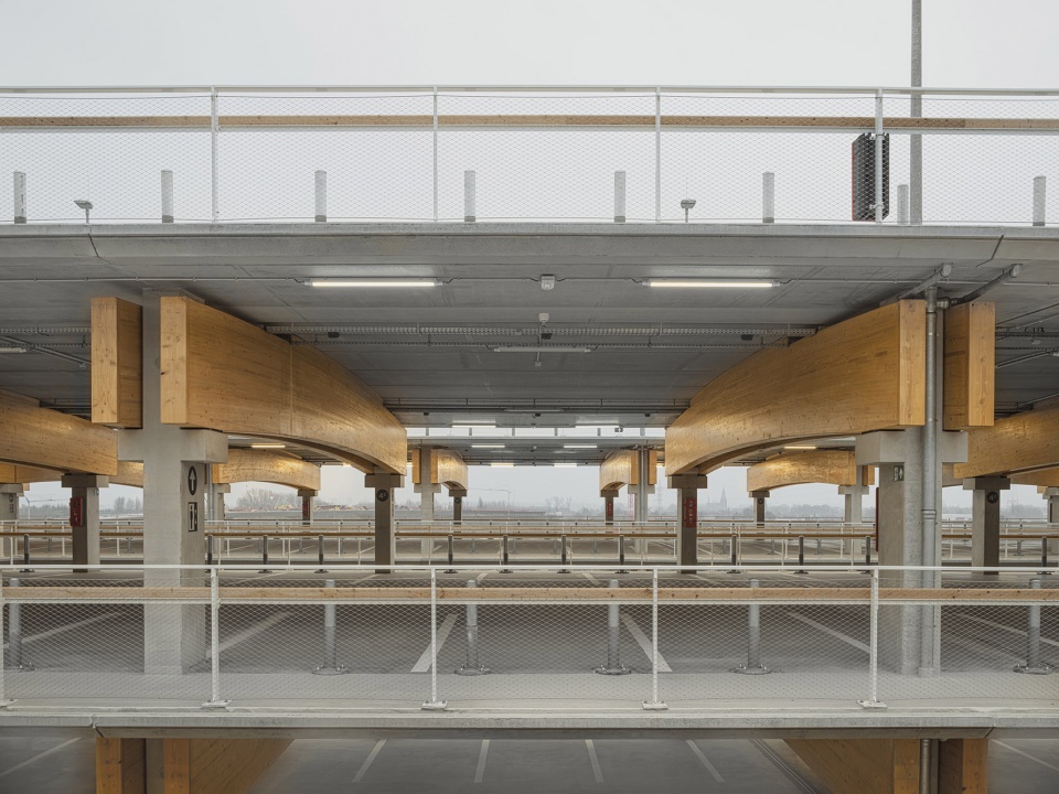park ride antwerp by hub
