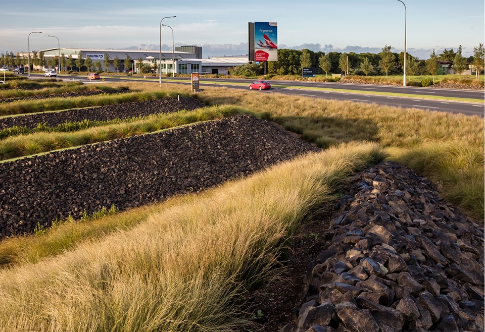 2021 asla general design award of honor auckland international airport surfacedesign inc