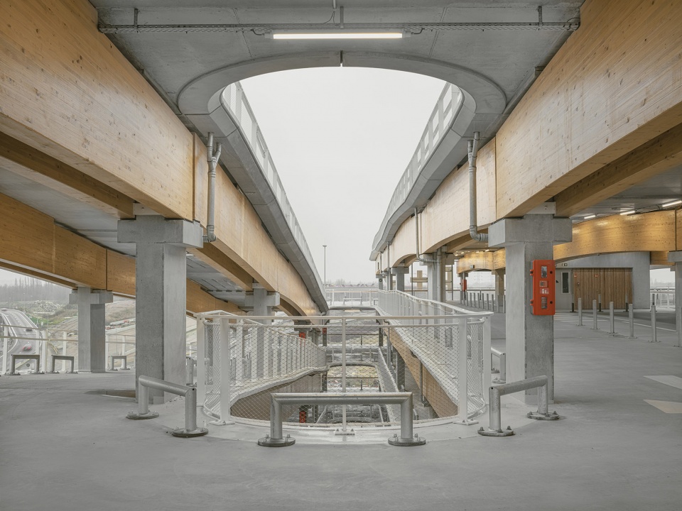 park ride antwerp by hub