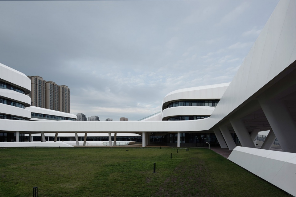 tsinghua university high school guanghua beijing institute of architectural design