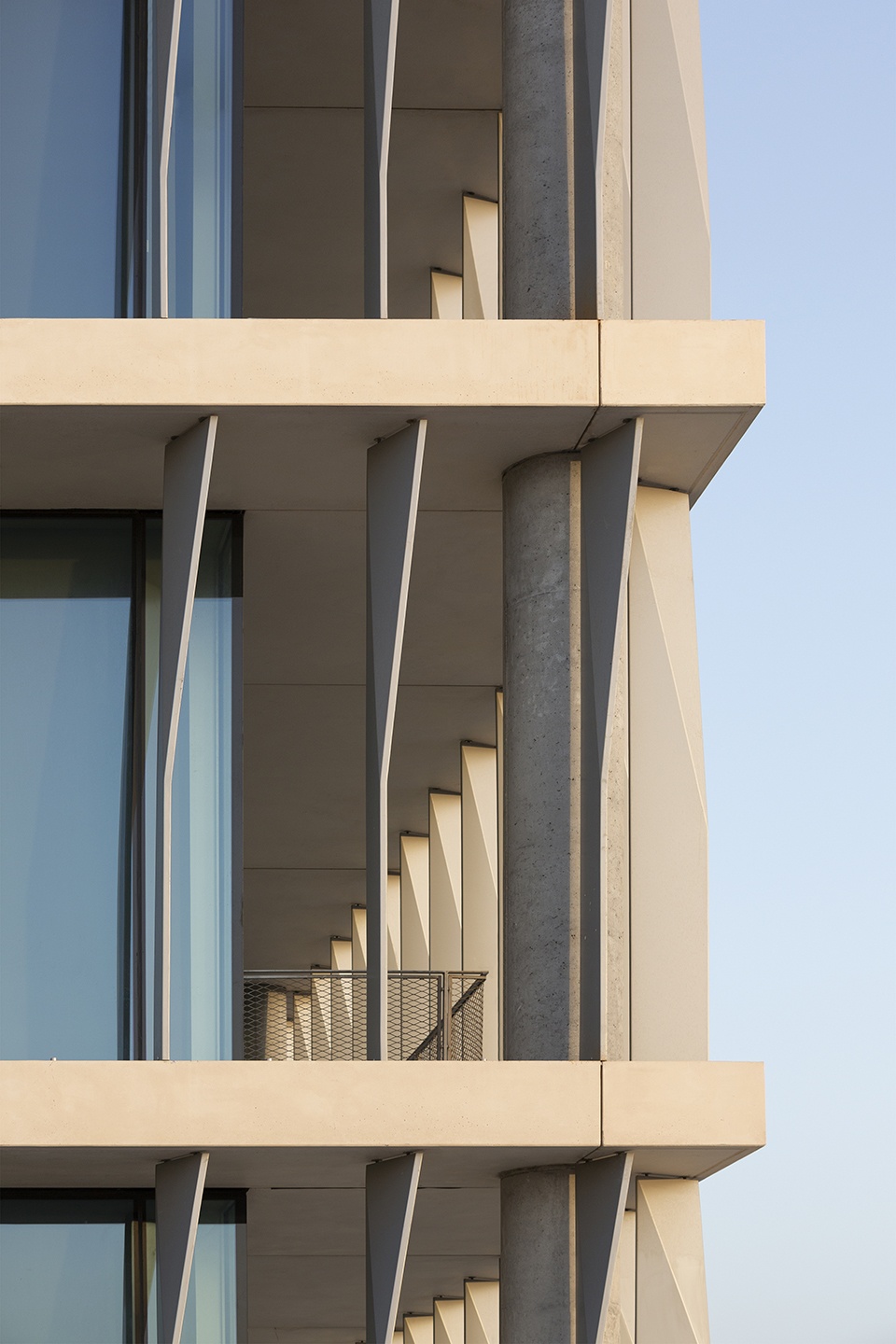 Faculty of Engineering TAU by PEZ Zarhy Architects