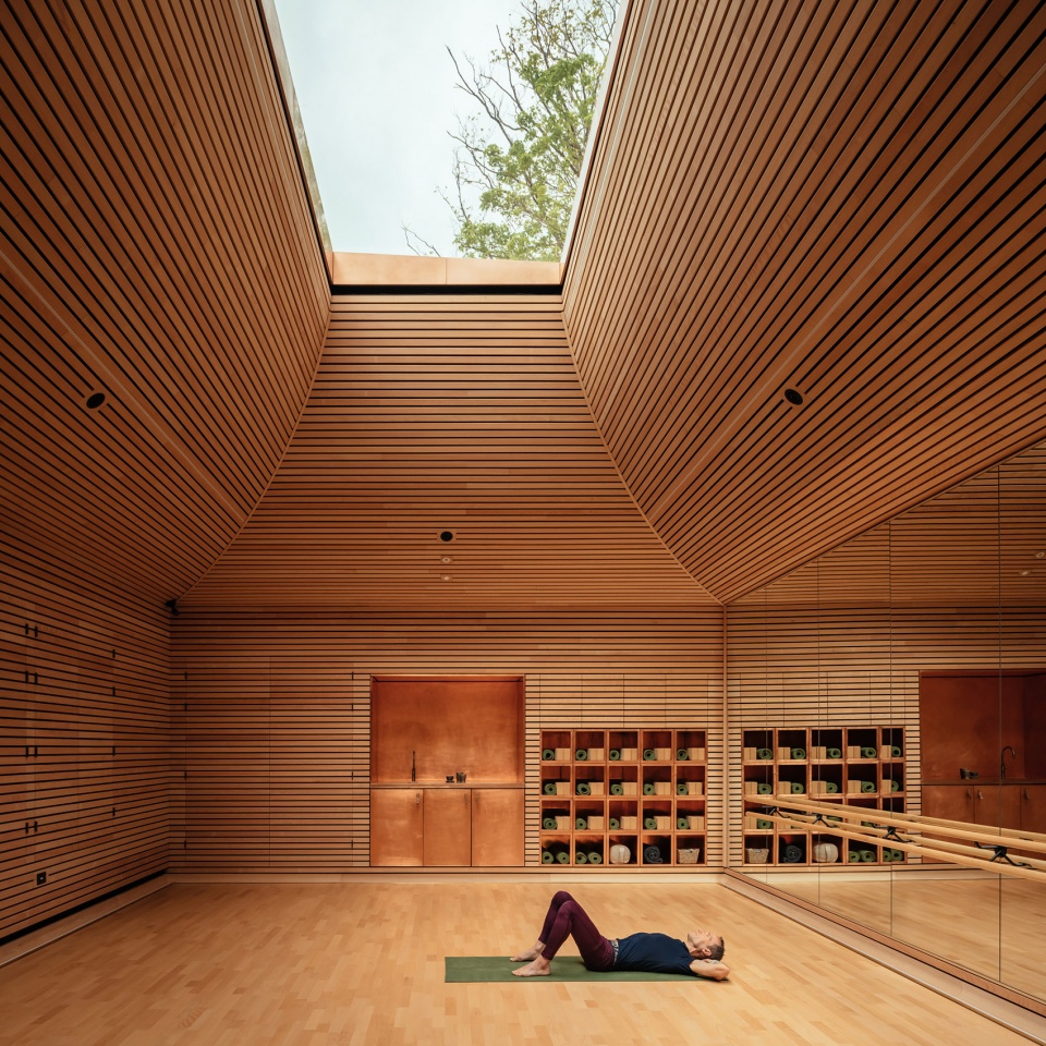 yoga studio hadspen house by invisible studio