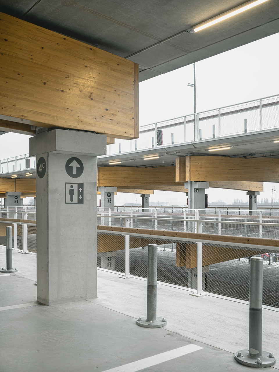 park ride antwerp by hub
