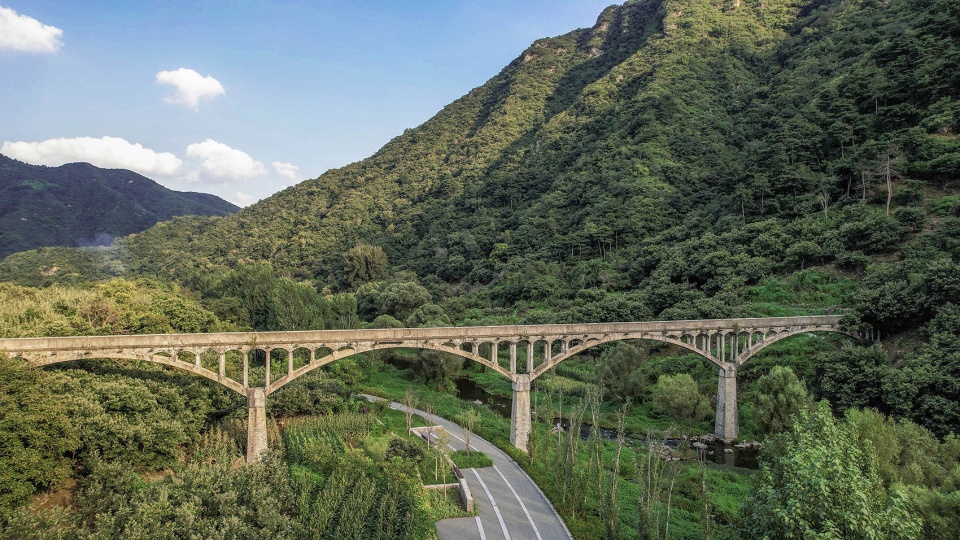 upgrading design of chestnut blossom valley scenic road in bohai town of huairou