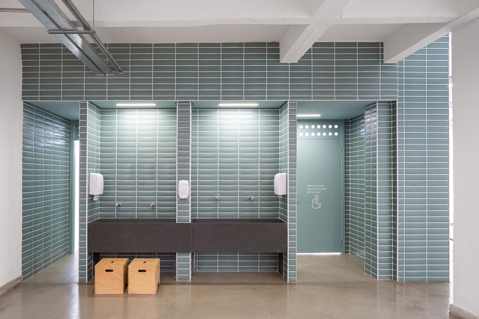 Camino School headquarters by Gusmao Otero Arquitetos Associados