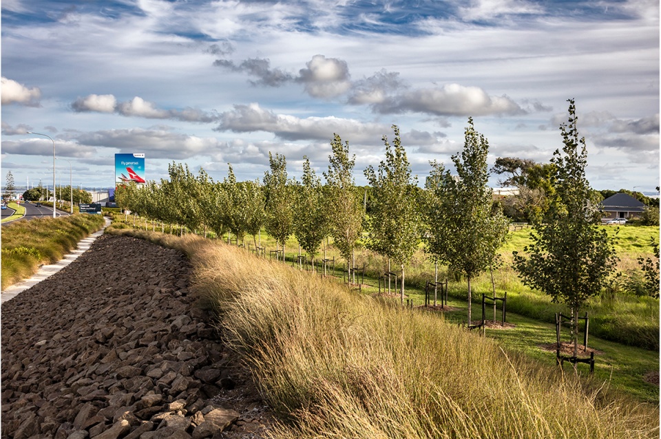 2021 asla general design award of honor auckland international airport surfacedesign inc