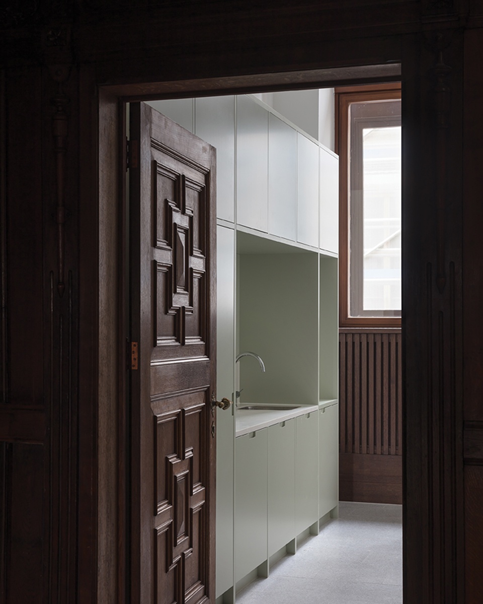ANTWERP CITY HALL by Hub Bureau bouwtechniek