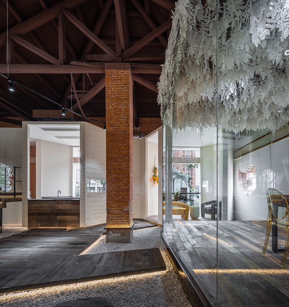 Cloud granary building renovation Shanghai Xigu Art Museum China by DCDSAA Architecture Office