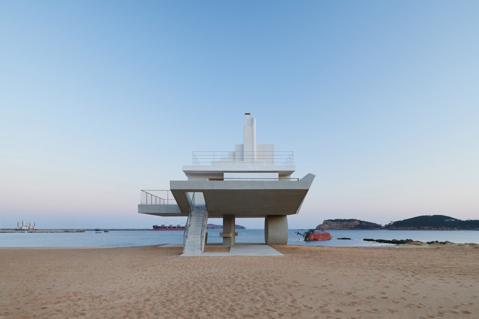 Seaside Floating Pavilion Trace Architecture Office