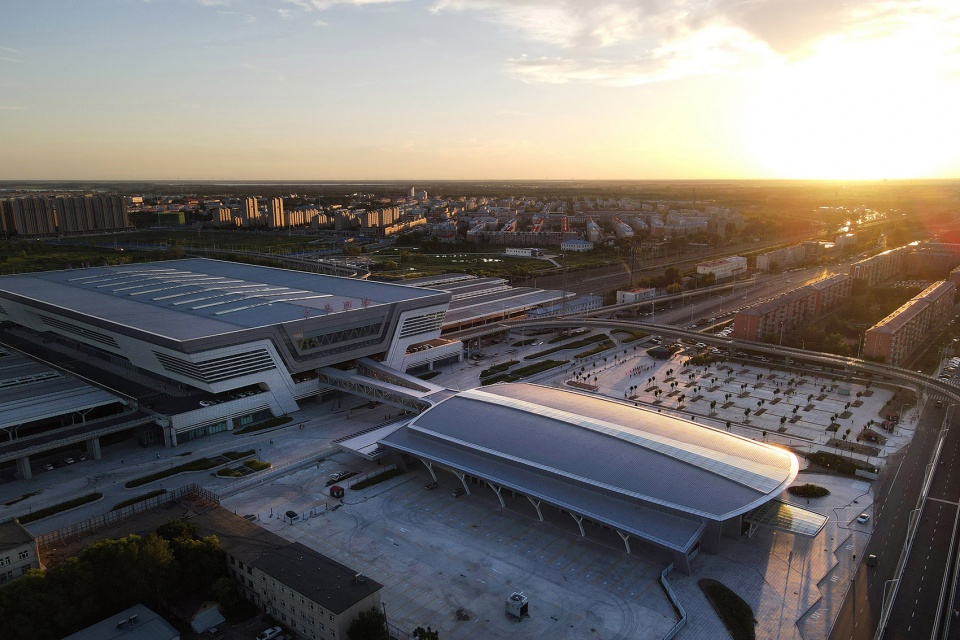 daqing west integrated highway passenger station by had architects studio a05