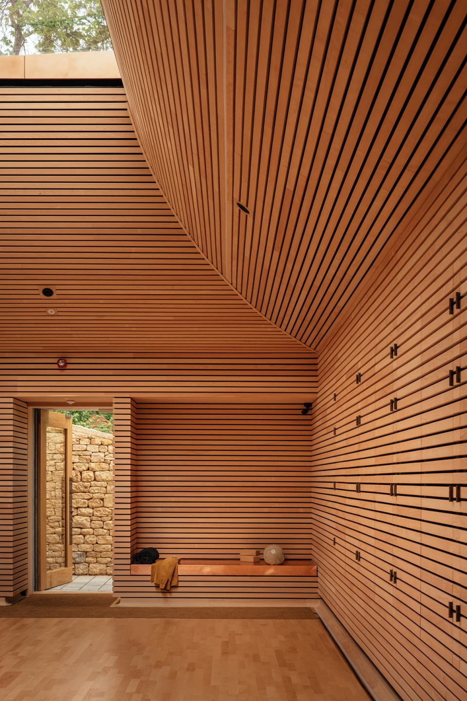 yoga studio hadspen house by invisible studio