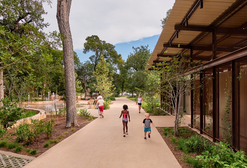 kingsbury commons at pease park by clayton korte