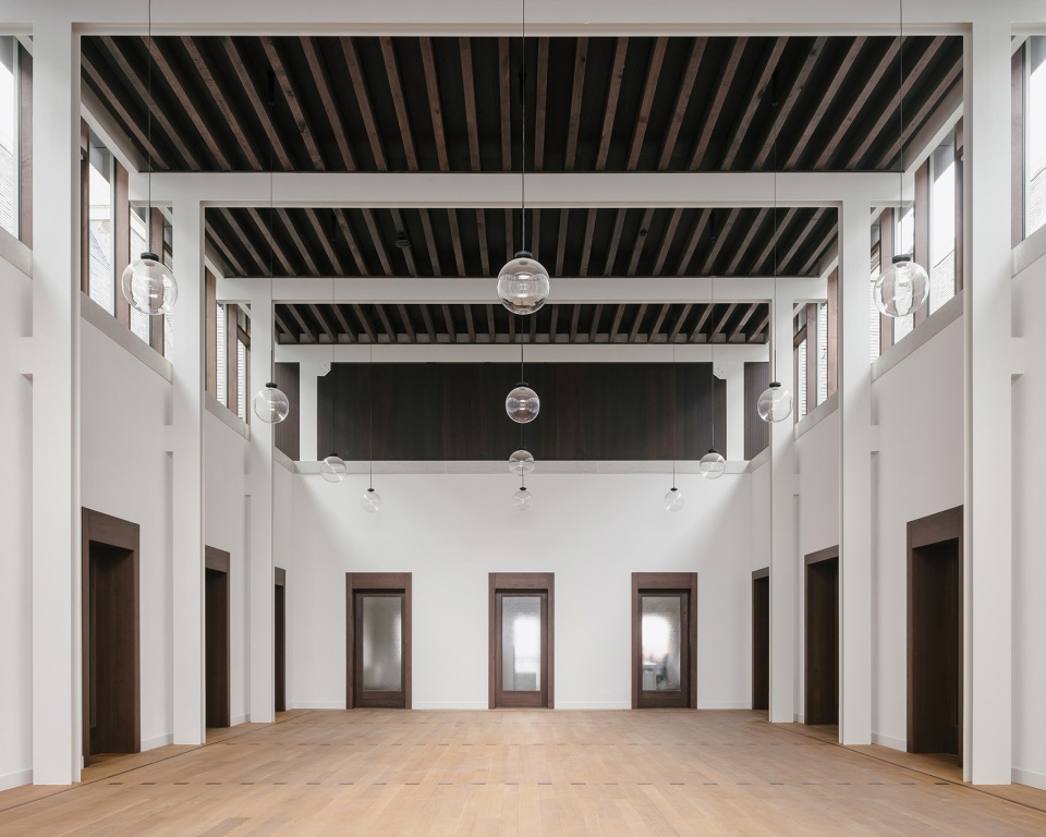 ANTWERP CITY HALL by Hub Bureau bouwtechniek