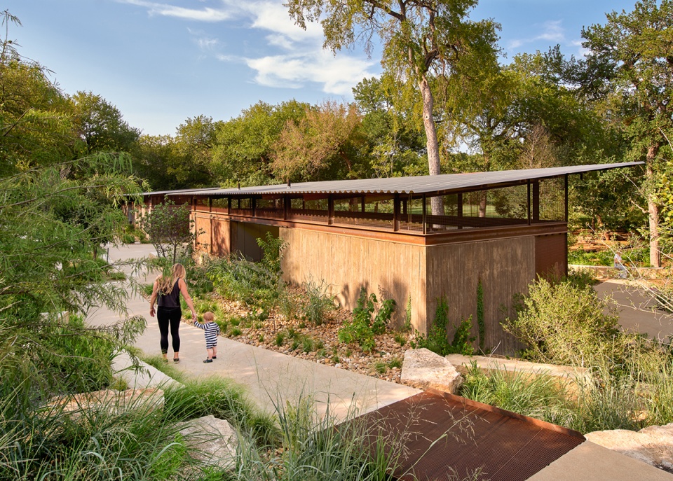 kingsbury commons at pease park by clayton korte