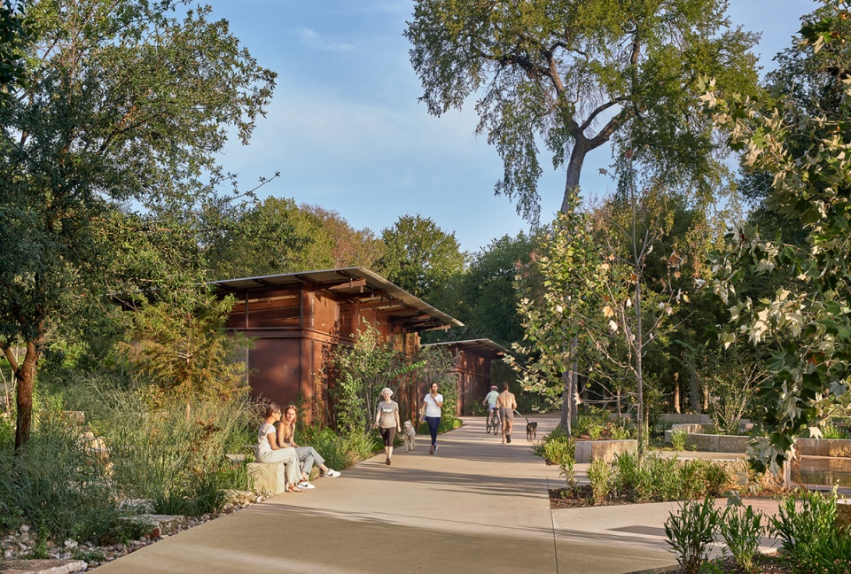 kingsbury commons at pease park by clayton korte