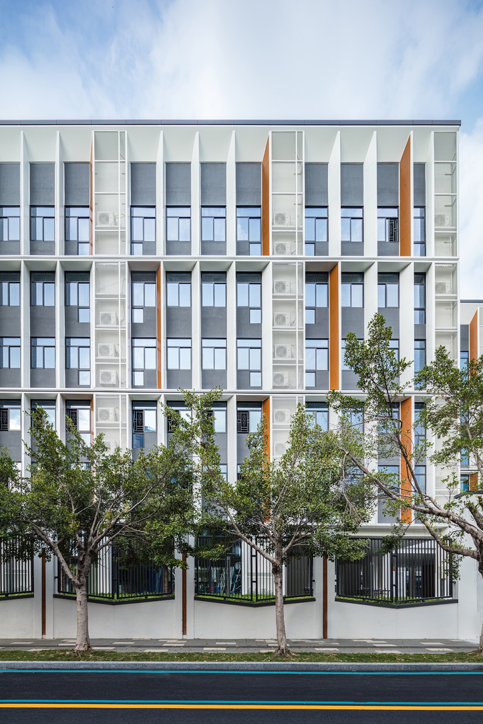 shenzhen experimental guangming school by shenzhen tongjiren architectural design