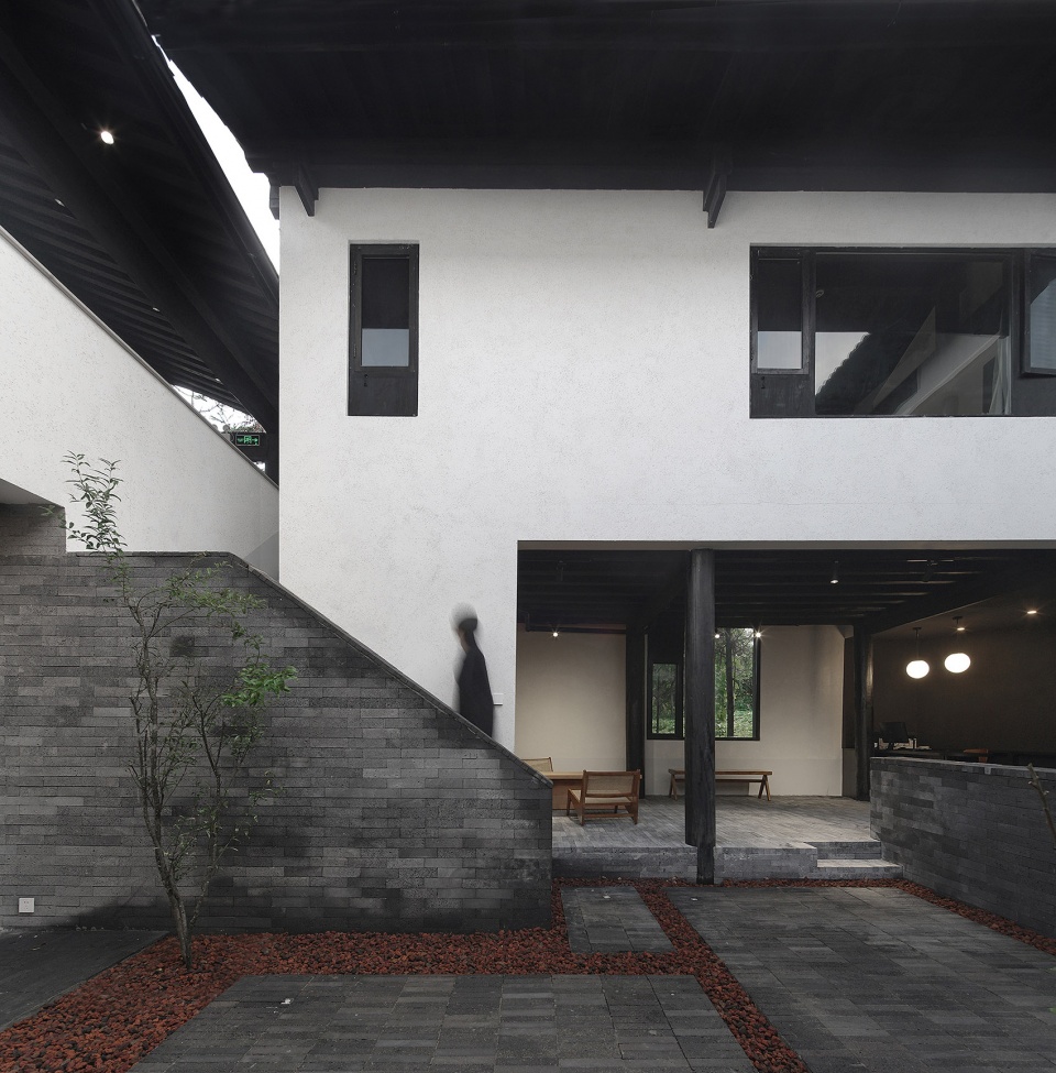 Tengchong Courtyard Jiarchitects