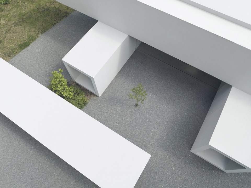 culvert guesthouse by nendo