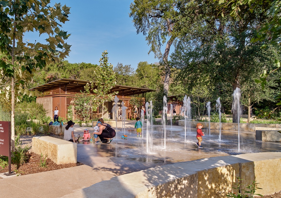 kingsbury commons at pease park by clayton korte