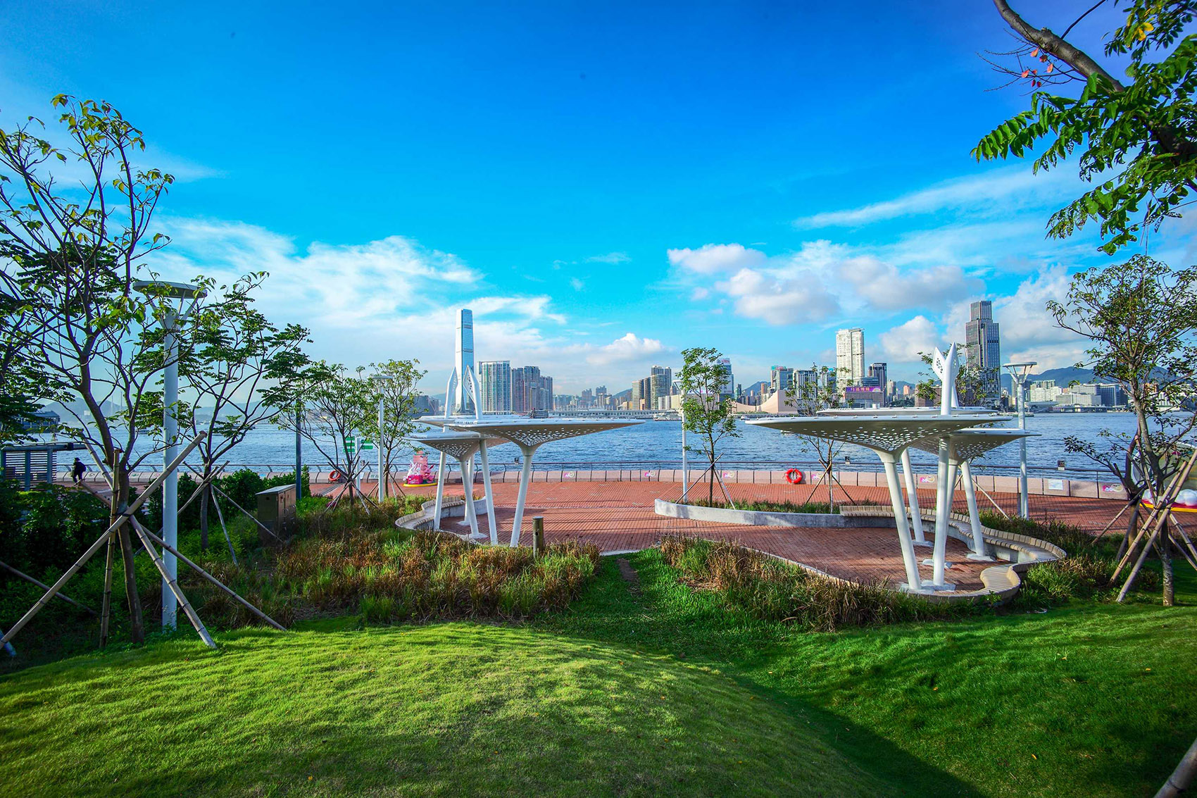 The Wanchai Promenade EAGE rhf