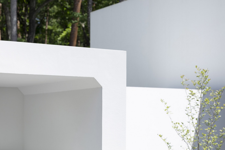 culvert guesthouse by nendo
