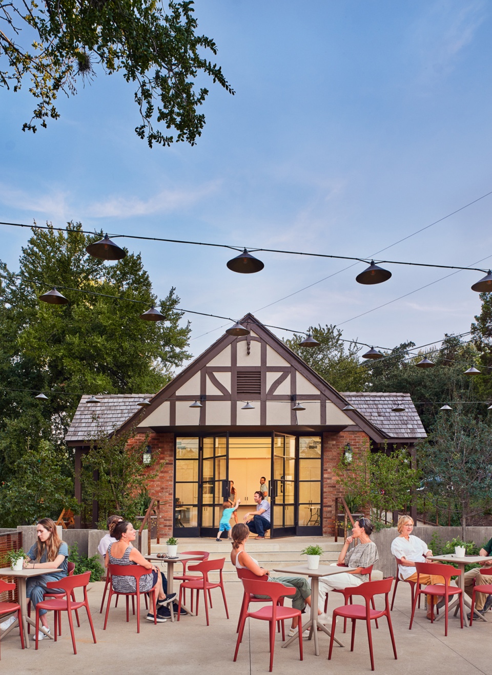 kingsbury commons at pease park by clayton korte