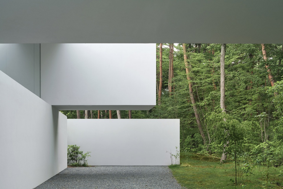 culvert guesthouse by nendo