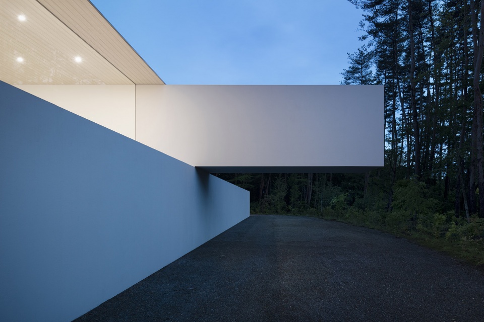 culvert guesthouse by nendo