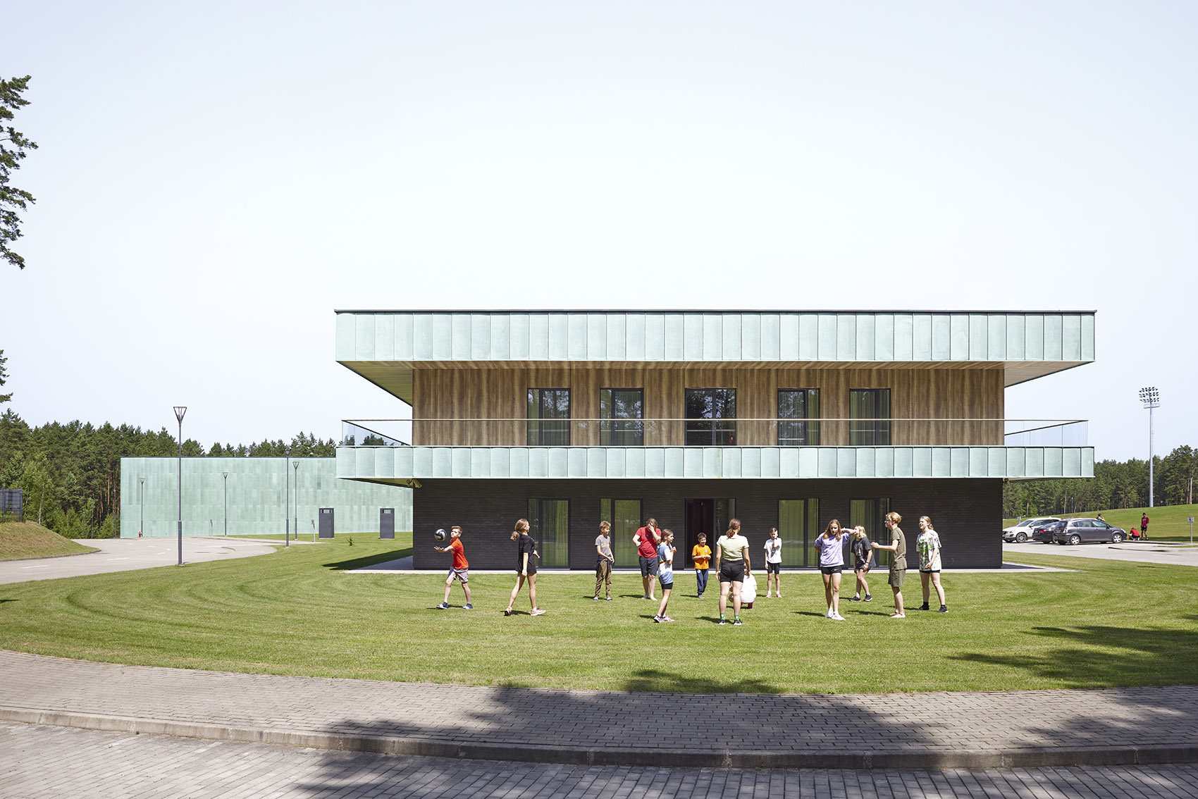 Sportsmen training center in Druskininkai by Architektūros linija 谷德设计网