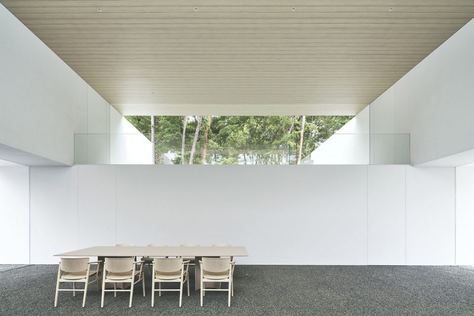 culvert guesthouse by nendo