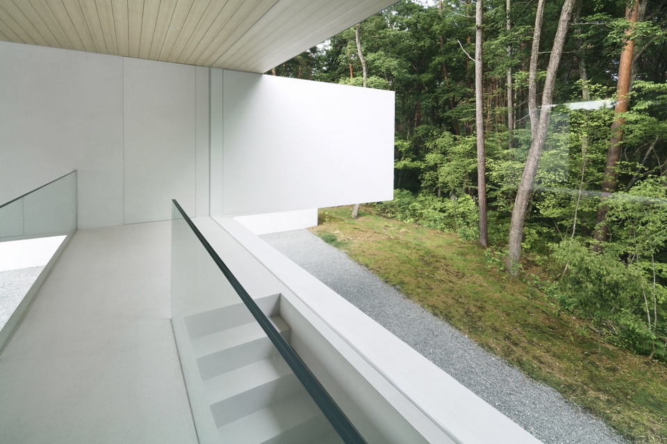 culvert guesthouse by nendo