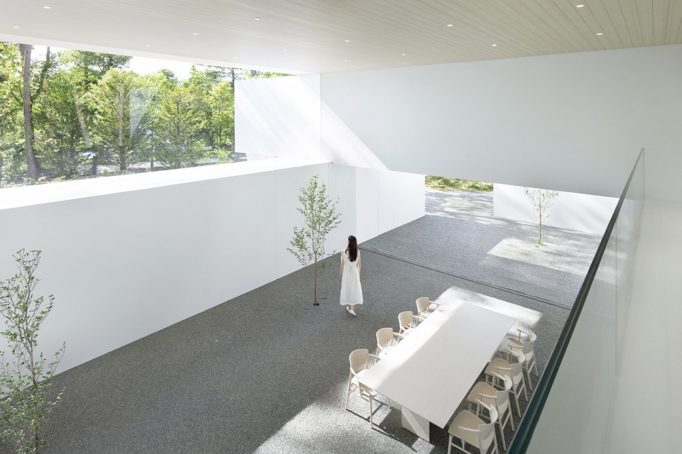 culvert guesthouse by nendo