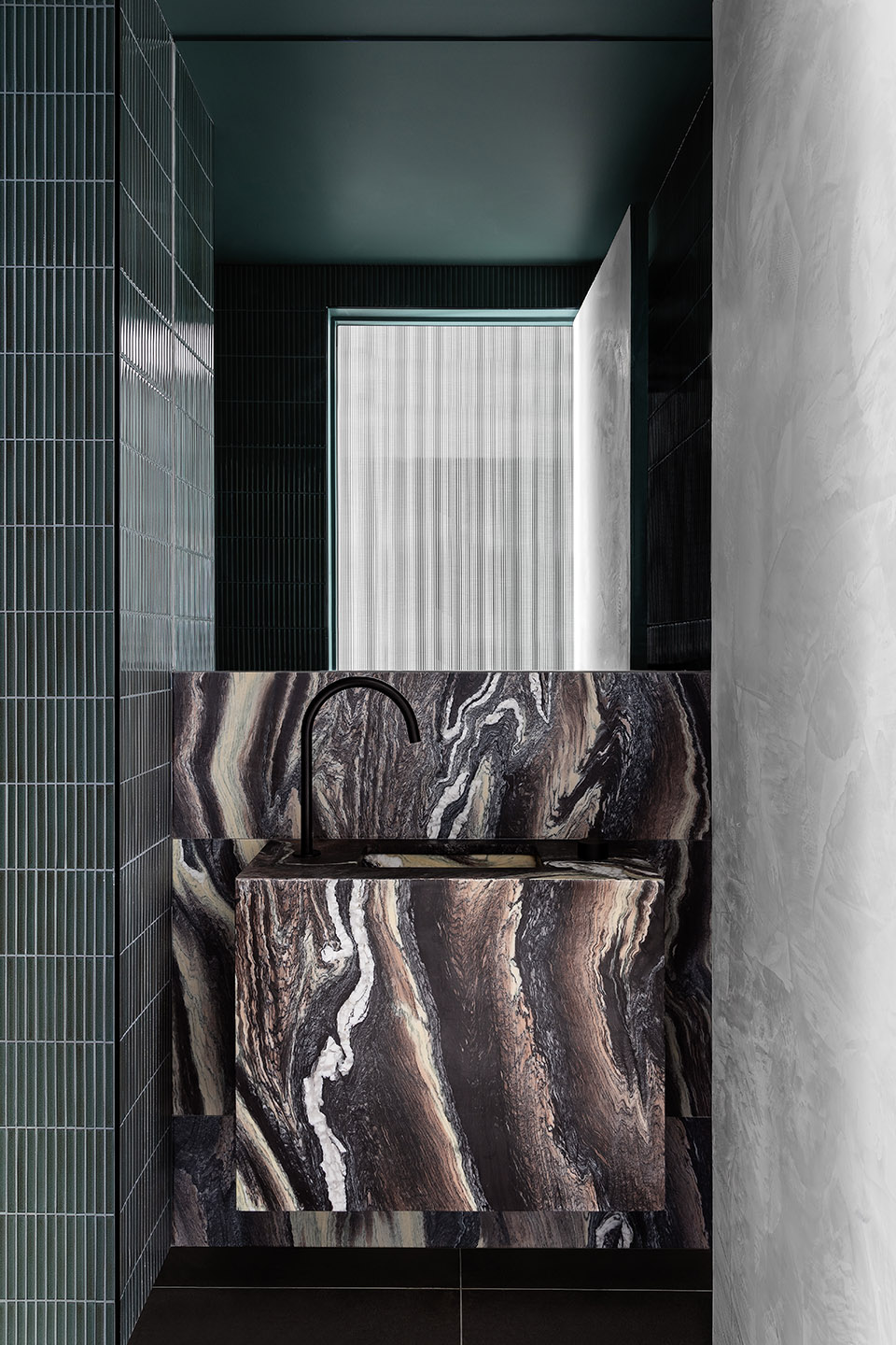 Insight Body and Mind by Biasol 谷德设计网