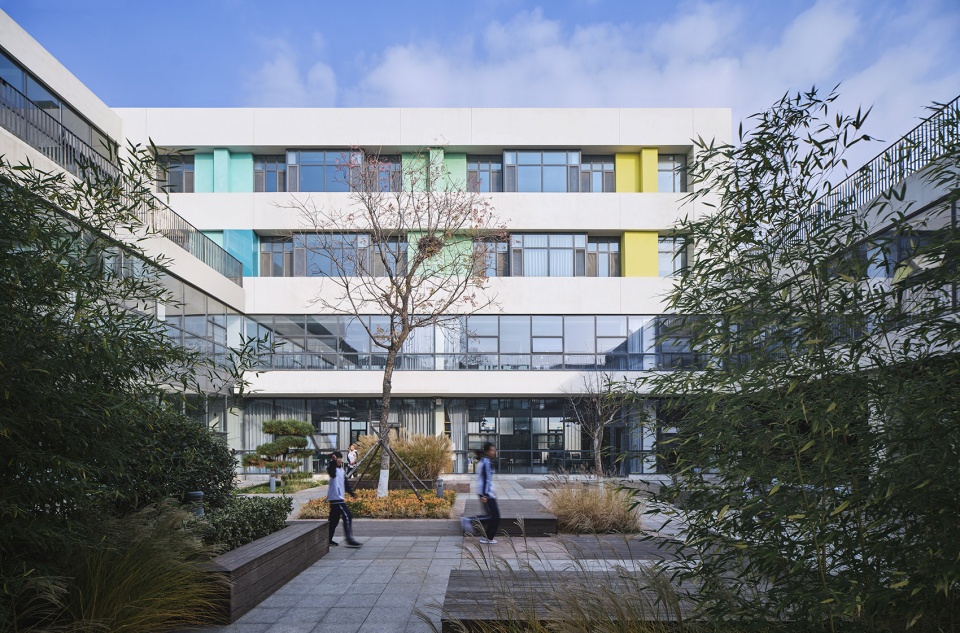 wanghaiyuan school china by architectural design institute of tsinghua university