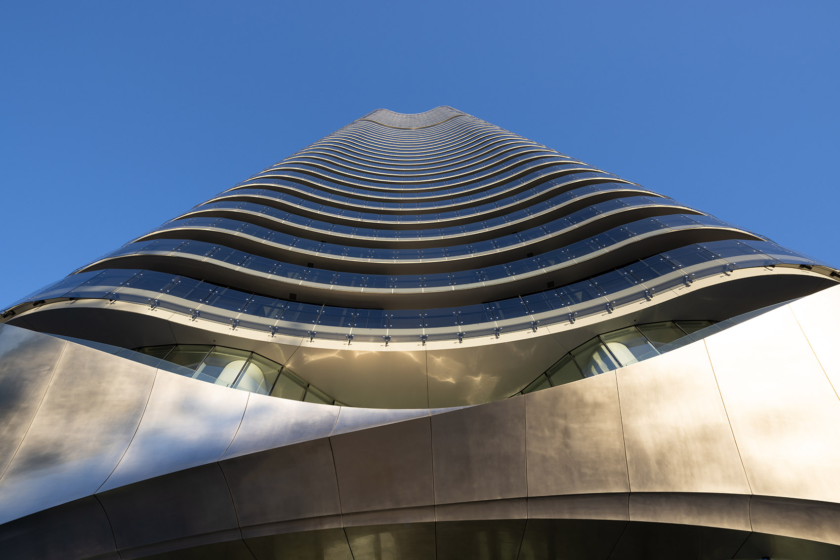 272 Hedges Avenue Pedestal, Mermaid Beach, Gold Coast by CONTRERAS EARL