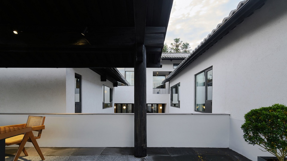 Tengchong Courtyard Jiarchitects