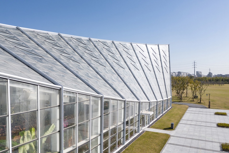 greenhouse of nantong botanical garden by gen architects